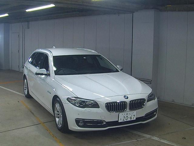 18 BMW 5 SERIES XL20 2015 г. (ZIP Osaka)